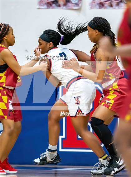 Thumbnail 3 in Douglas Byrd @ Terry Sanford photogallery.