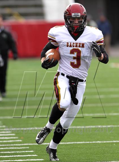 Thumbnail 3 in William Floyd vs. Sachem East photogallery.
