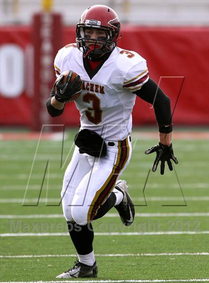 Thumbnail 1 in William Floyd vs. Sachem East photogallery.