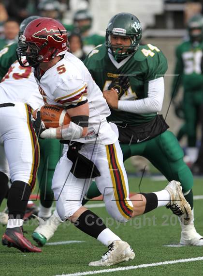Thumbnail 1 in William Floyd vs. Sachem East photogallery.