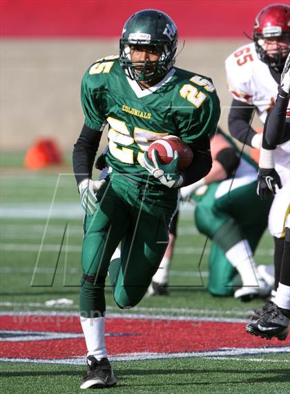 Thumbnail 3 in William Floyd vs. Sachem East photogallery.