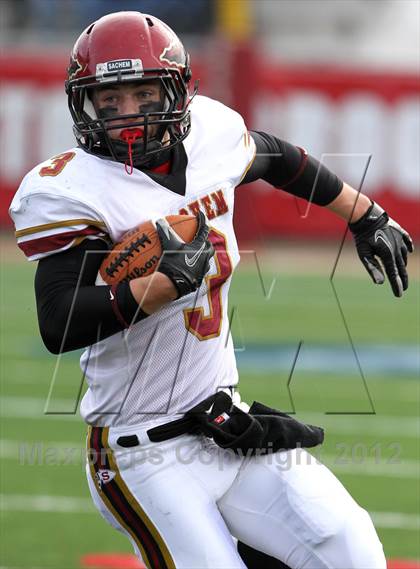 Thumbnail 3 in William Floyd vs. Sachem East photogallery.