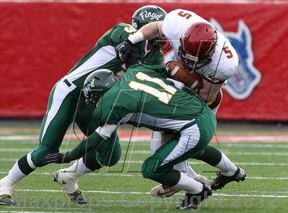Thumbnail 3 in William Floyd vs. Sachem East photogallery.