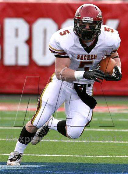 Thumbnail 3 in William Floyd vs. Sachem East photogallery.