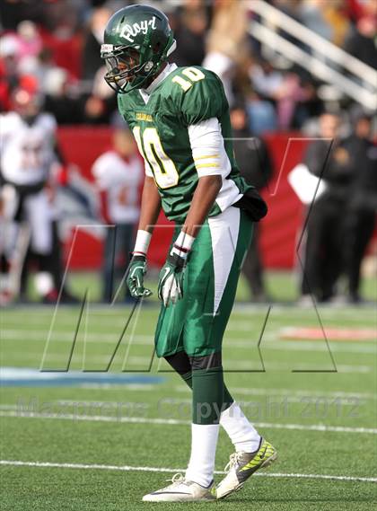 Thumbnail 2 in William Floyd vs. Sachem East photogallery.