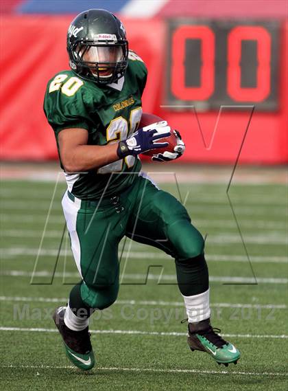 Thumbnail 3 in William Floyd vs. Sachem East photogallery.
