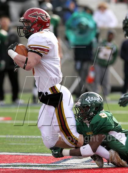 Thumbnail 2 in William Floyd vs. Sachem East photogallery.