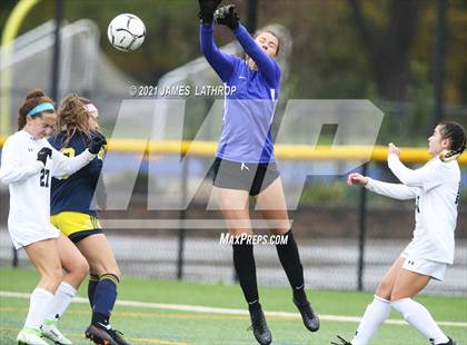 Thumbnail 2 in Spencerport vs. Brighton (NYSPHAA Class A Final)  photogallery.
