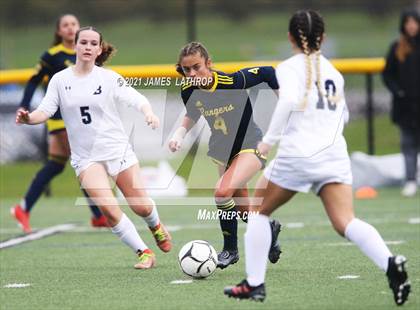 Thumbnail 2 in Spencerport vs. Brighton (NYSPHAA Class A Final)  photogallery.