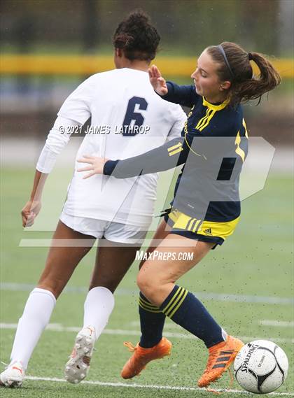 Thumbnail 2 in Spencerport vs. Brighton (NYSPHAA Class A Final)  photogallery.