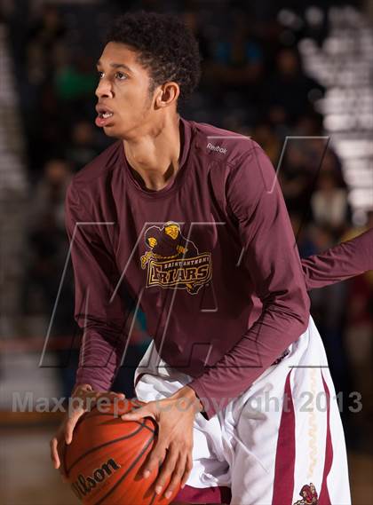 Thumbnail 2 in Roselle Catholic vs St. Anthony (NJSIAA Non-Public B Final) photogallery.
