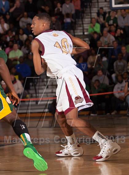 Thumbnail 2 in Roselle Catholic vs St. Anthony (NJSIAA Non-Public B Final) photogallery.