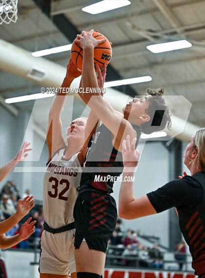 Thumbnail 3 in Dover @ Perryville photogallery.