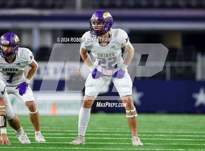 Thumbnail 3 in Shiner @ Muenster (UIL 2A Division II Football Final) photogallery.
