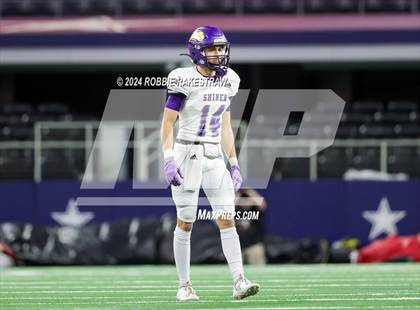 Thumbnail 3 in Shiner @ Muenster (UIL 2A Division II Football Final) photogallery.