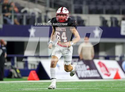 Thumbnail 3 in Shiner @ Muenster (UIL 2A Division II Football Final) photogallery.