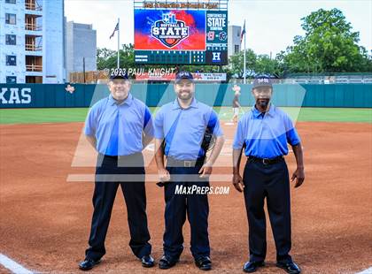 Thumbnail 2 in UIL Softball FInals Teams and Umpires photogallery.