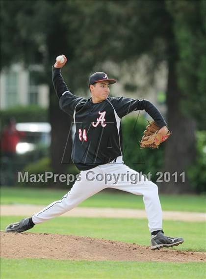 Thumbnail 3 in Aragon @ Burlingame photogallery.