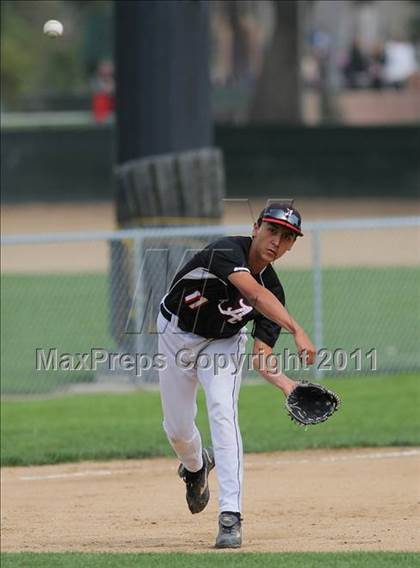 Thumbnail 2 in Aragon @ Burlingame photogallery.