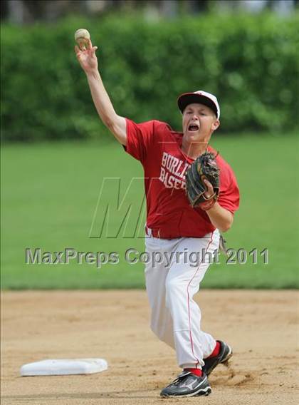 Thumbnail 1 in Aragon @ Burlingame photogallery.