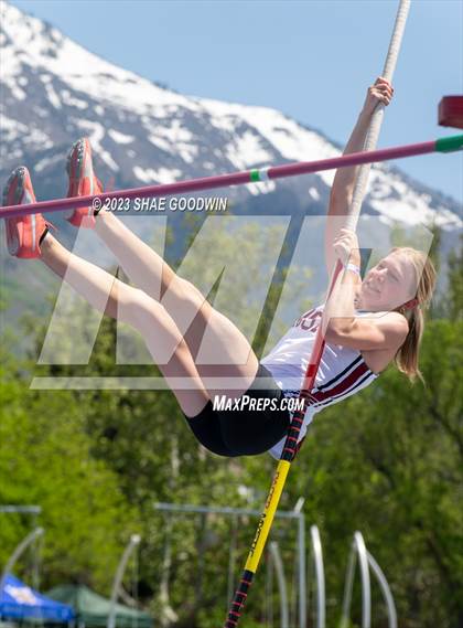 Thumbnail 1 in UHSAA Finals photogallery.
