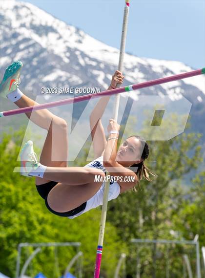 Thumbnail 3 in UHSAA Finals photogallery.