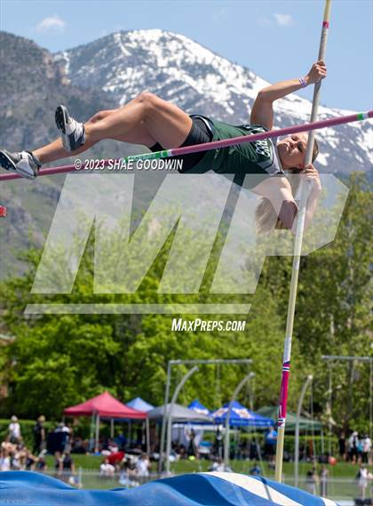 Thumbnail 1 in UHSAA Finals photogallery.