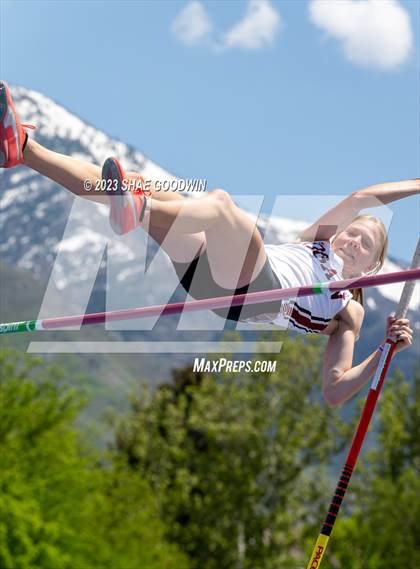 Thumbnail 2 in UHSAA Finals photogallery.