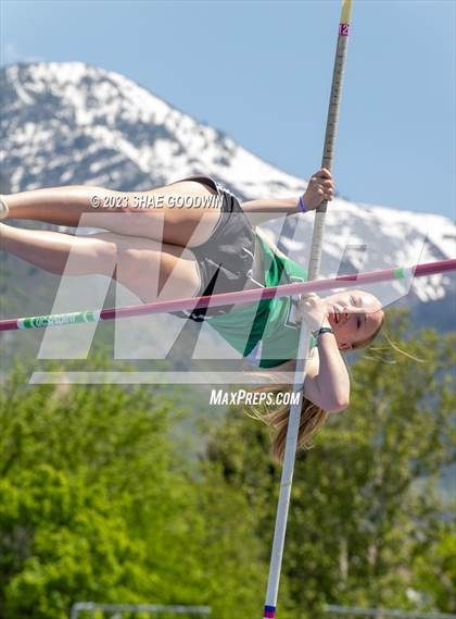 Thumbnail 2 in UHSAA Finals photogallery.