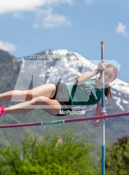 Thumbnail 3 in UHSAA Finals photogallery.