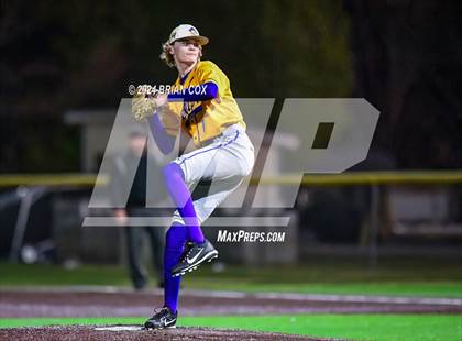 Thumbnail 1 in Belton vs West Plains (Ozark Classic) photogallery.
