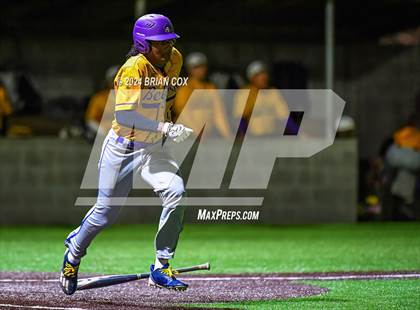 Thumbnail 1 in Belton vs West Plains (Ozark Classic) photogallery.