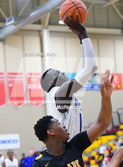 Thumbnail 3 in Paradise Honors vs. Clark (Hoophall West Tournament)  photogallery.