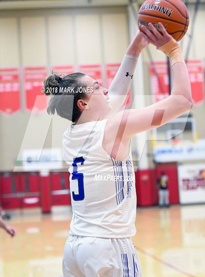 Thumbnail 2 in Paradise Honors vs. Clark (Hoophall West Tournament)  photogallery.