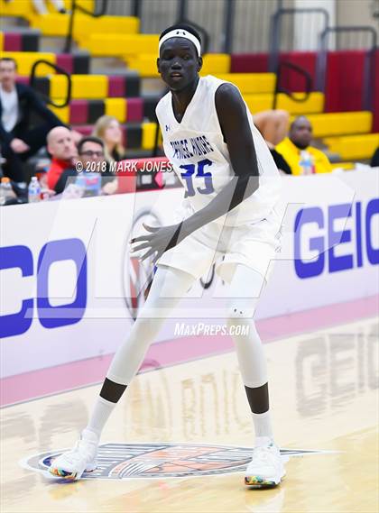 Thumbnail 3 in Paradise Honors vs. Clark (Hoophall West Tournament)  photogallery.