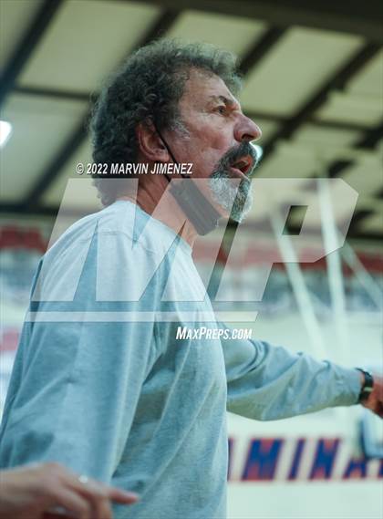 Thumbnail 1 in Chaminade vs Camarillo photogallery.