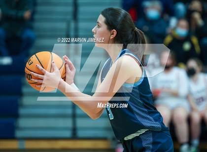 Thumbnail 2 in Chaminade vs Camarillo photogallery.