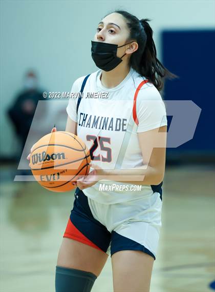 Thumbnail 1 in Chaminade vs Camarillo photogallery.