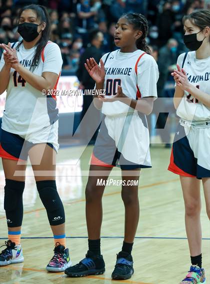 Thumbnail 1 in Chaminade vs Camarillo photogallery.
