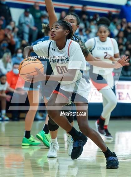 Thumbnail 3 in Chaminade vs Camarillo photogallery.