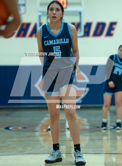 Thumbnail 2 in Chaminade vs Camarillo photogallery.