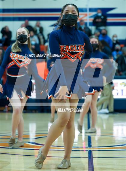 Thumbnail 2 in Chaminade vs Camarillo photogallery.
