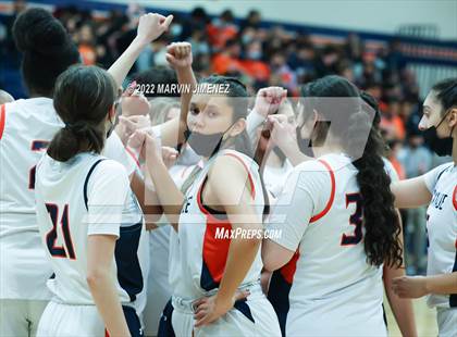 Thumbnail 1 in Chaminade vs Camarillo photogallery.