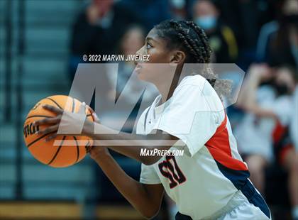 Thumbnail 1 in Chaminade vs Camarillo photogallery.
