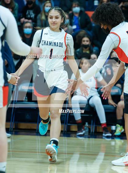 Thumbnail 2 in Chaminade vs Camarillo photogallery.