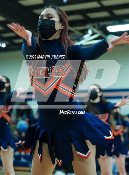 Thumbnail 2 in Chaminade vs Camarillo photogallery.