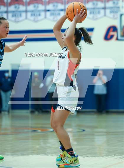 Thumbnail 1 in Chaminade vs Camarillo photogallery.
