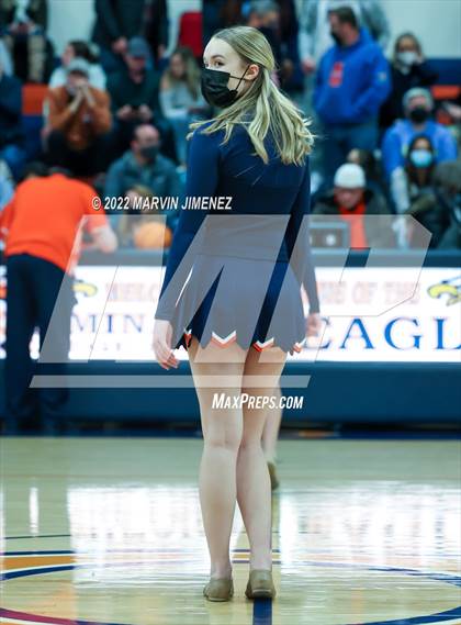Thumbnail 3 in Chaminade vs Camarillo photogallery.
