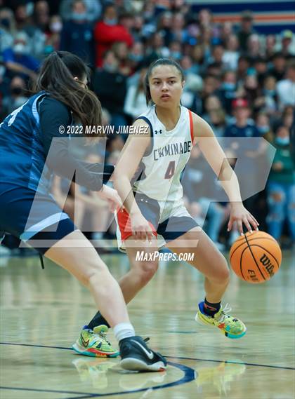 Thumbnail 2 in Chaminade vs Camarillo photogallery.