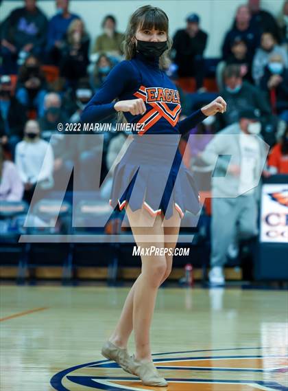 Thumbnail 3 in Chaminade vs Camarillo photogallery.